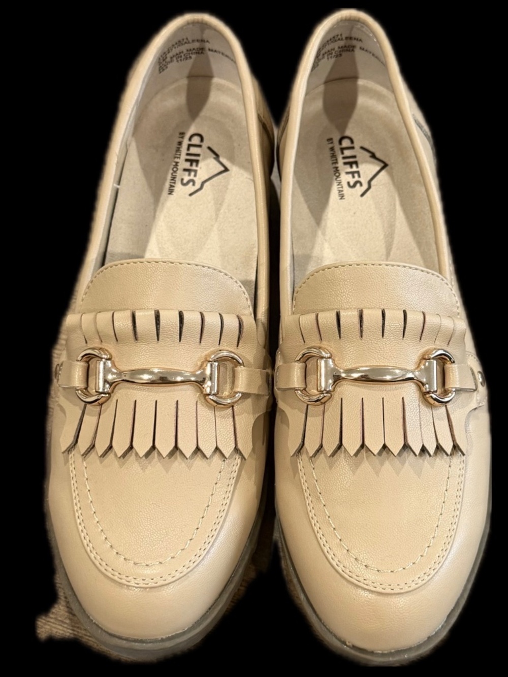 Cliffs loafers by White Mountain Galeena